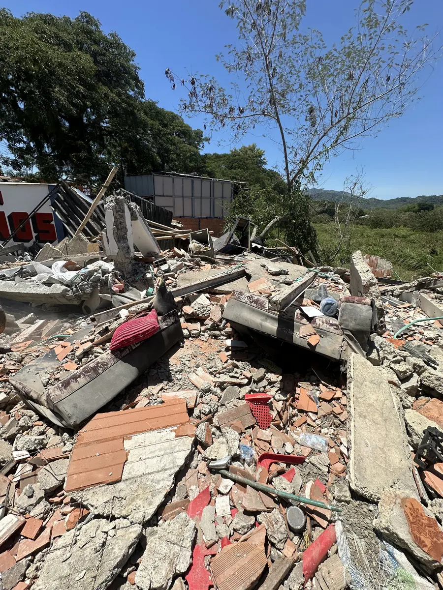 Foto 4 de los daños reportados por Kilderman Bustamante Ruiz