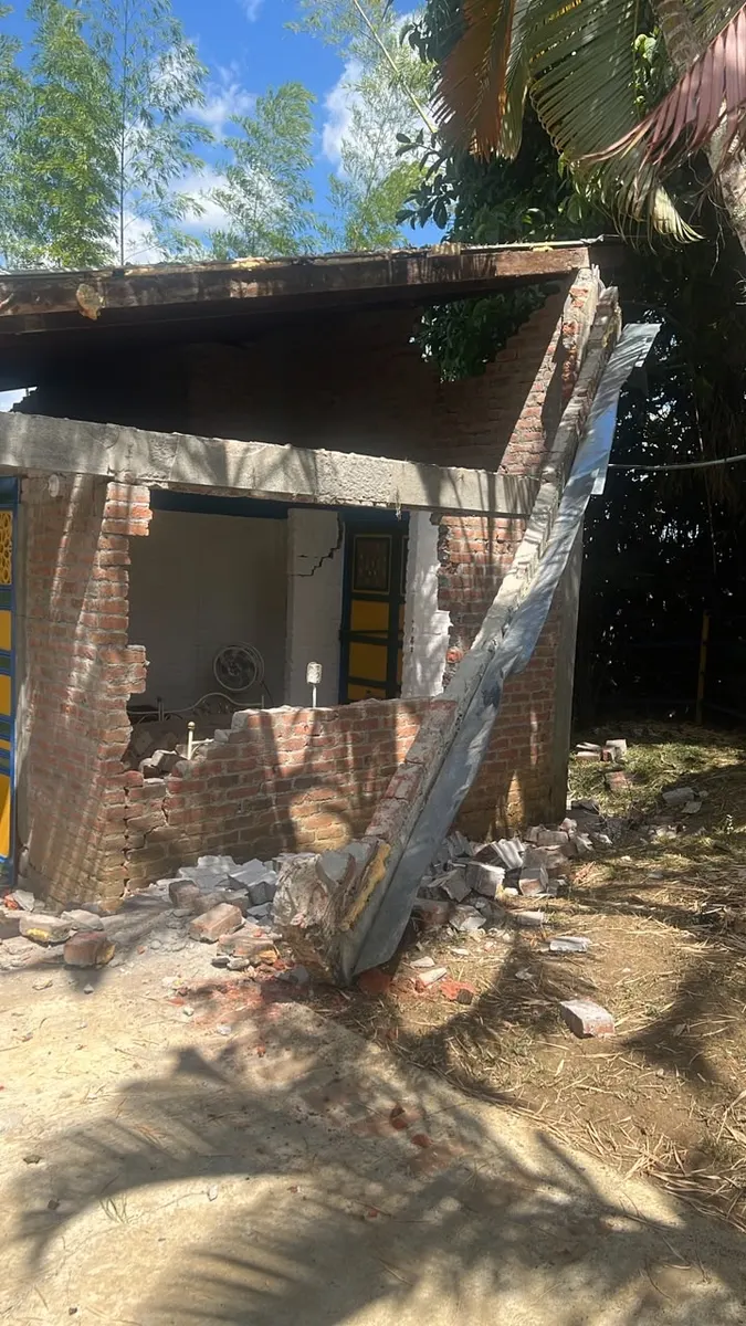 Foto 1 de los daños reportados por Javier López Aulestia