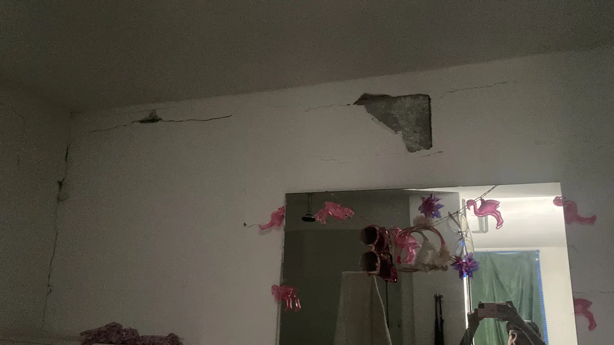 Foto 4 de los daños reportados por Maria Fernanda echeverri