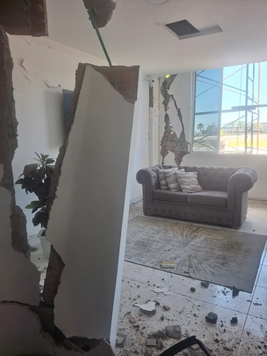 Foto 4 de los daños reportados por Hotel victoria pereira