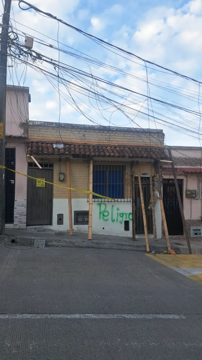 Foto 1 de los daños reportados por Claudia Ramirez yate