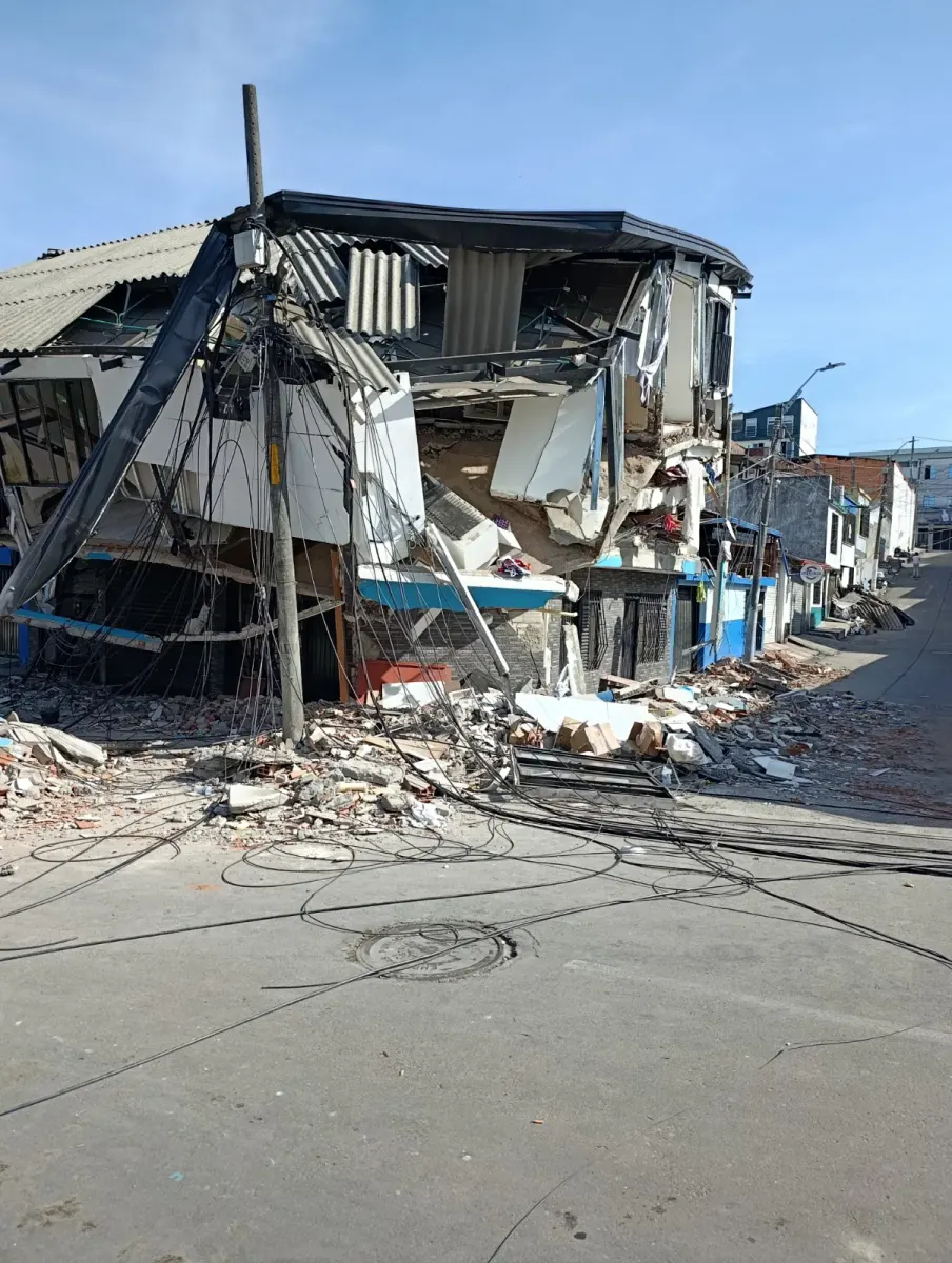 Foto 5 de los daños reportados por Angela Yaneth Buitrago Pavas