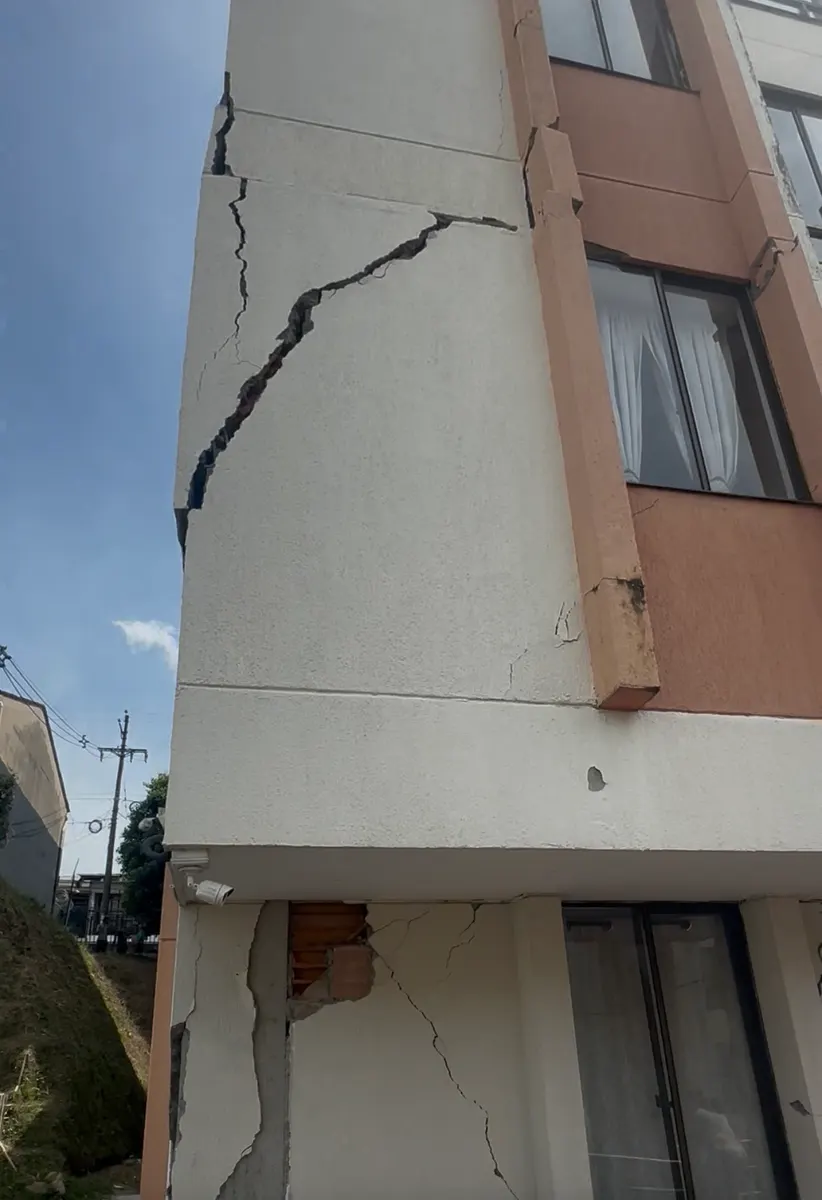 Foto 1 de los daños reportados por Luz Perez
