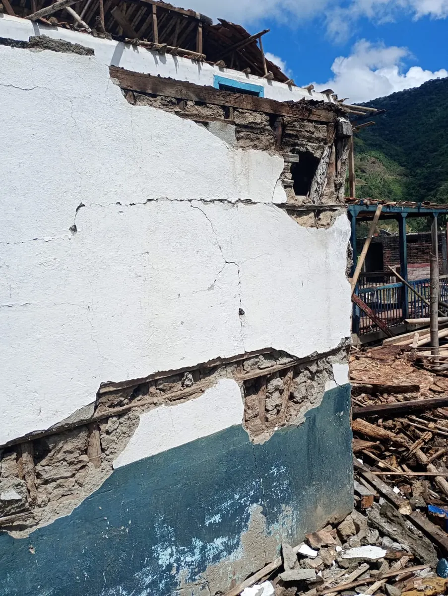 Foto 4 de los daños reportados por yessica ochoa