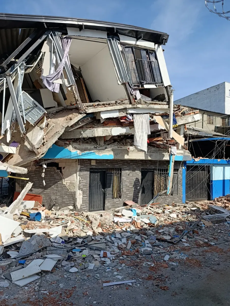 Foto 2 de los daños reportados por Angela Yaneth Buitrago Pavas