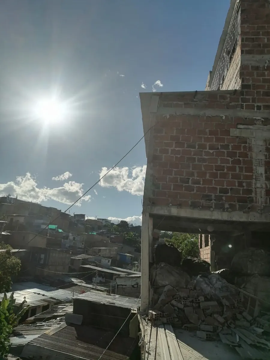 Foto 1 de los daños reportados por Nallely Grisales Muñoz