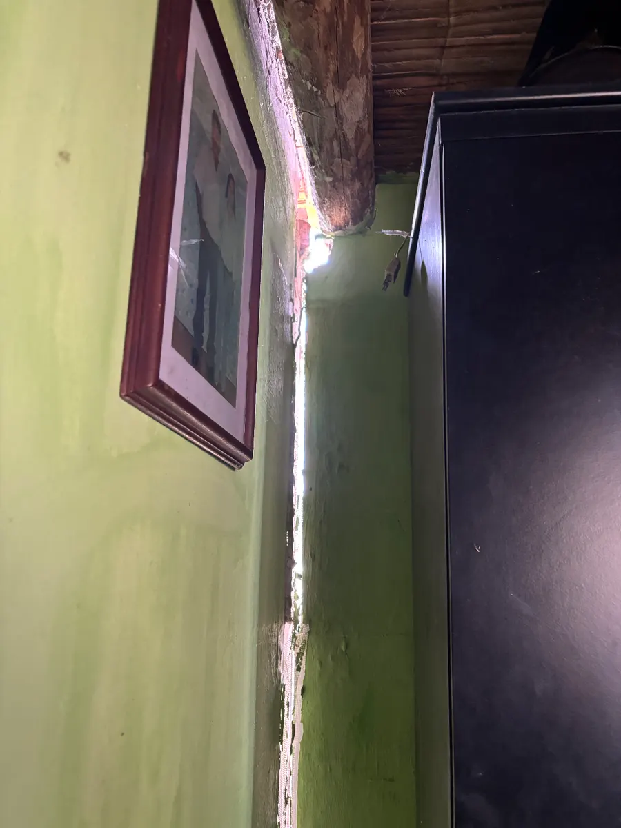 Foto 2 de los daños reportados por Milena Osorio