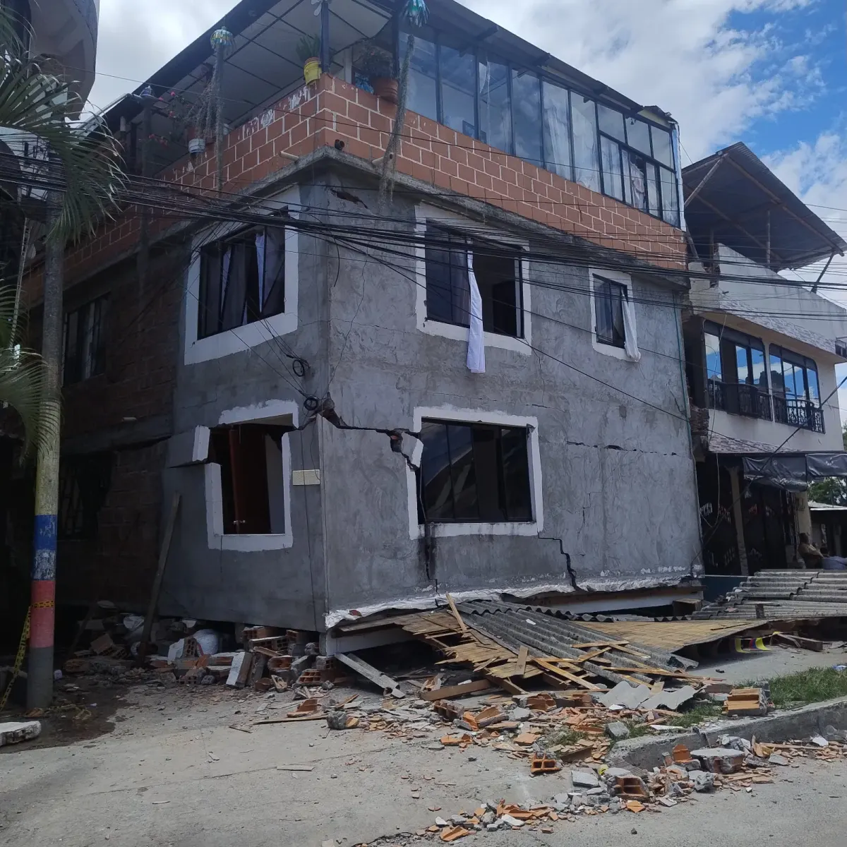 Foto 4 de los daños reportados por Mónica Lorena Martínez Villegas