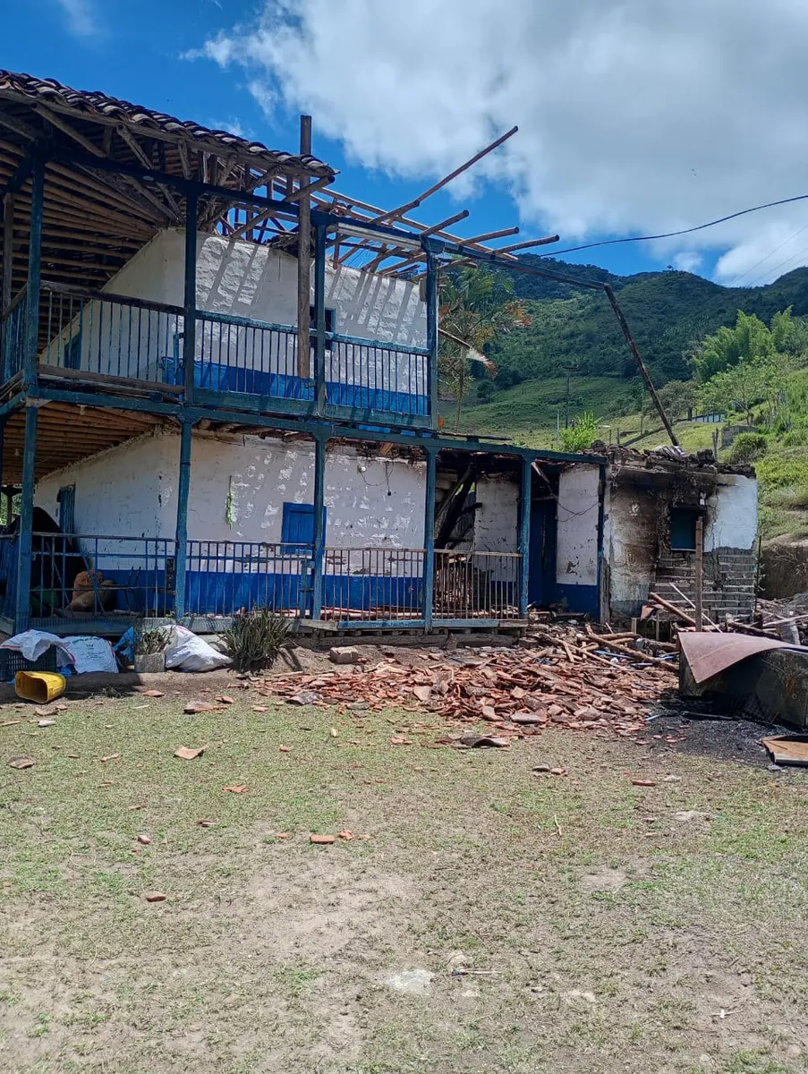 Foto 2 de los daños reportados por yessica ochoa