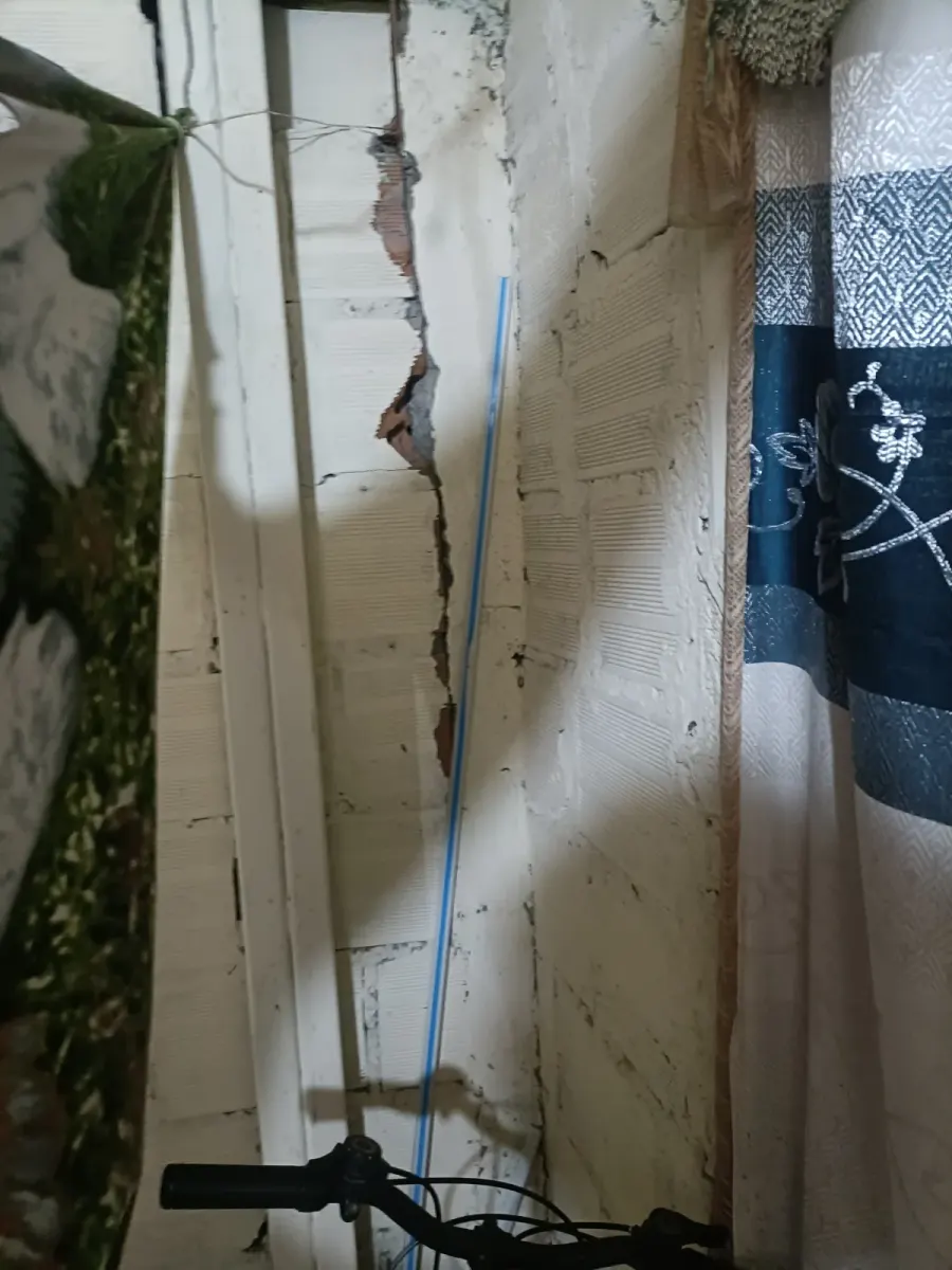 Foto 4 de los daños reportados por Maria Carmensa Marín Bonilla
