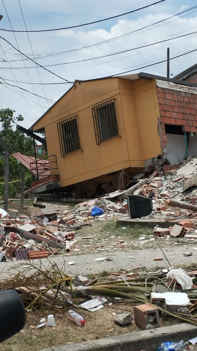 Foto 4 de los daños reportados por María sulay pino Martínez